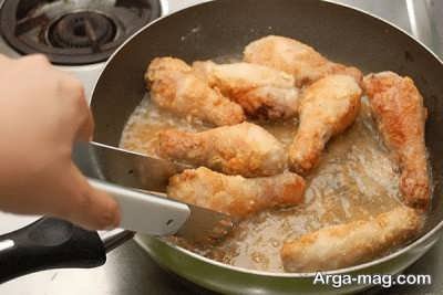 سرخ کردن مرغ سوخاری