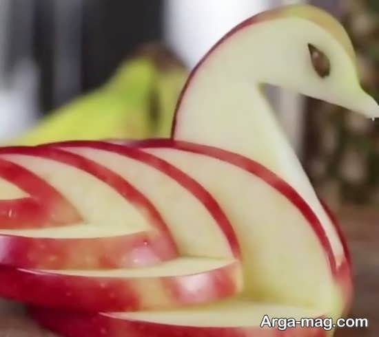 تزیین سیب به شکل پرنده