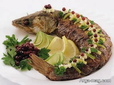 تزیین ماهی شکم پر 