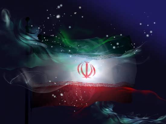 عکس پرچم برافراشته ایران