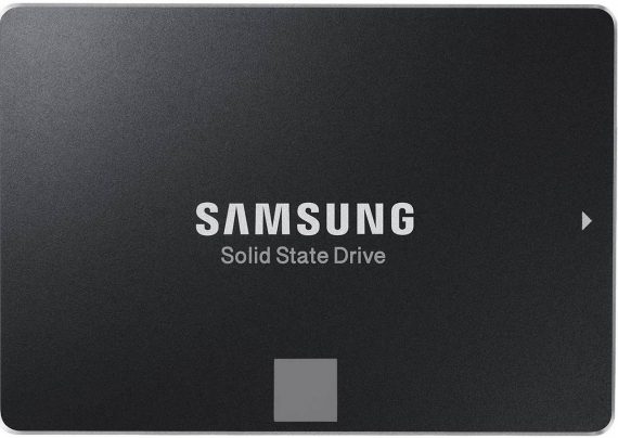 تولید 8 ترابایت SSD