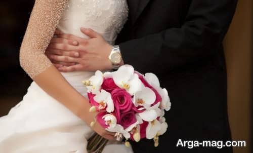 ژست عکس عروس با دسته گل 