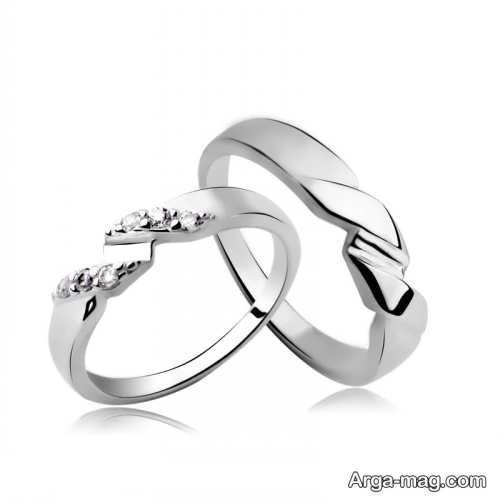 [تصویر:  ring-model-and-back-ring-3.jpg]