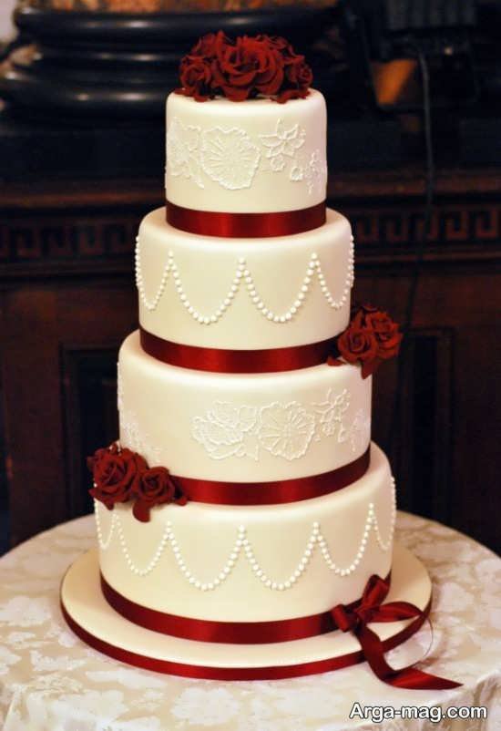 تزیین ساده کیک عروسی 