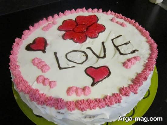 تزیین خلاقانه کیک تولد عاشقانه