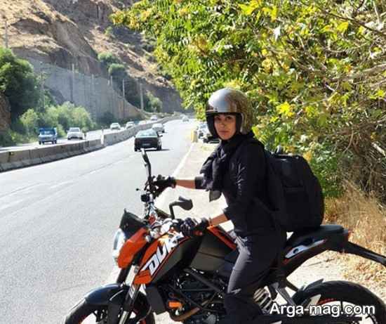 علاقه مریم معصومی به موتور سواری در تهران