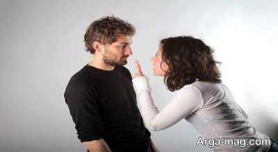 سرزنش همسر ممنوع