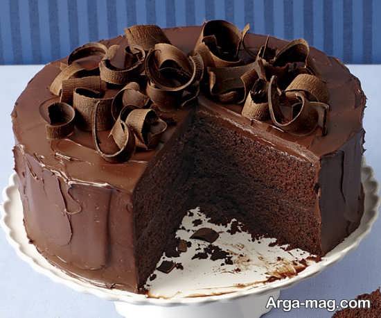 دیزاین راحت و سبک کیک با شکلات