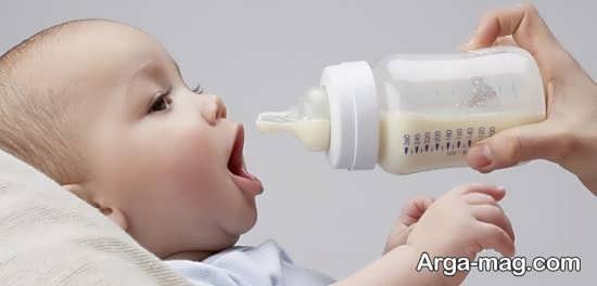 روش صحیح دادن آبمیوه به نوزاد