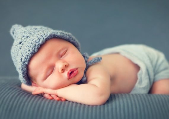 تنظیم خواب کودک بد خواب با روش های مناسب