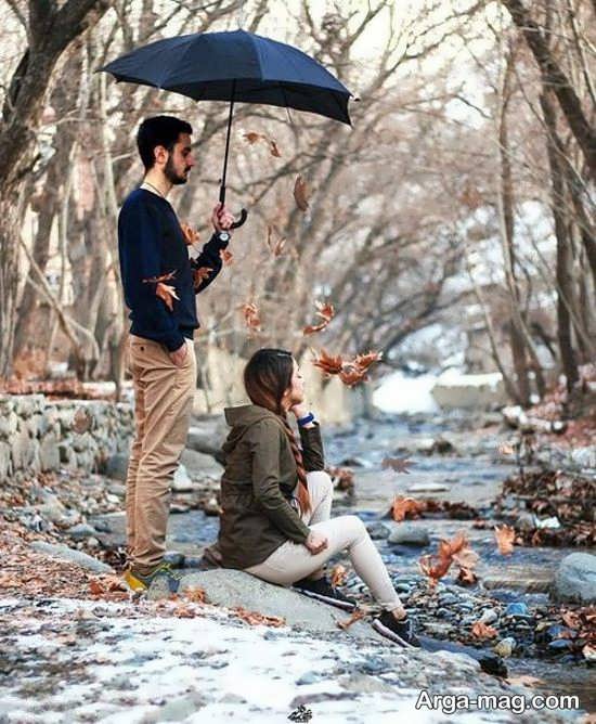 عکس جالب و خاص دونفره با چتر