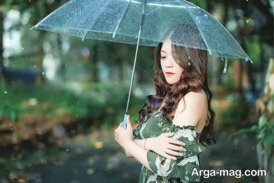 فیگور عکس زیبا و جذاب دخترانه با چتر