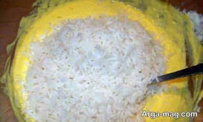 ترکیب برنج با تخم مرغ و زعفران 