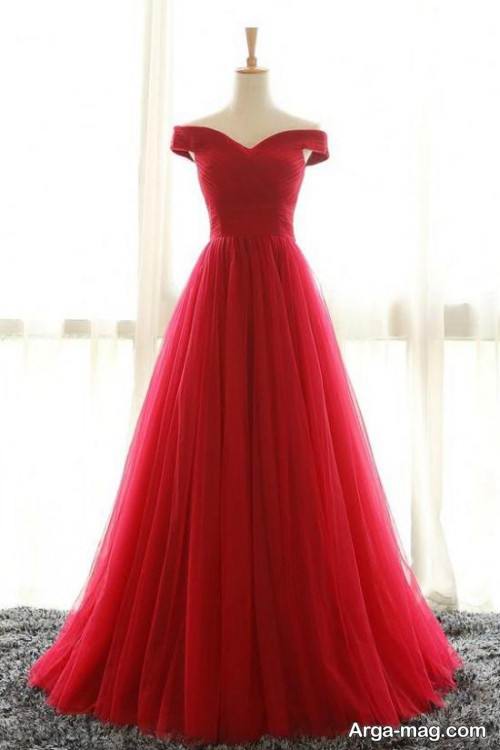 لباس قرمز مخصوص شب یلدا 