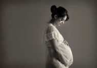 انواع جدید ژست عکی بارداری خارجی
