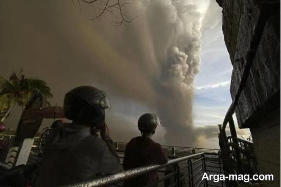 فوران آتشفشان کوه آتشفشانی تال در جزیره لوزون فیلیپین
