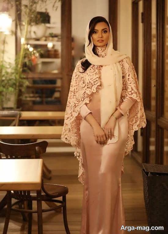 تصاویر زیبا و متفاوت نیلوفر پارسا به عنوان مدل لباس