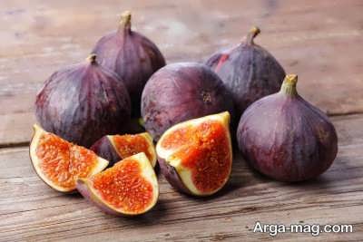 خوردن انجیر و بروساژ دندان در خانه