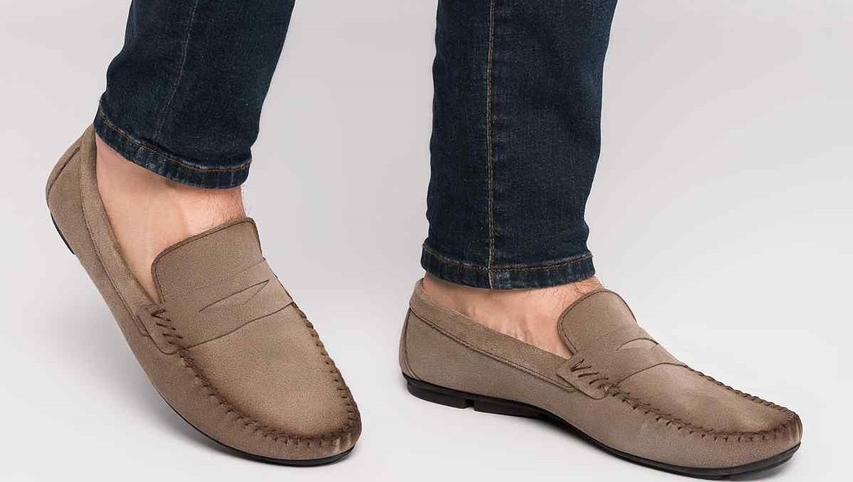 مدل کفش جیر مردانه در انواع دیزاین های لاکچری و شیک
