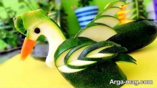 حکاکی روی خیار به شکل اردک