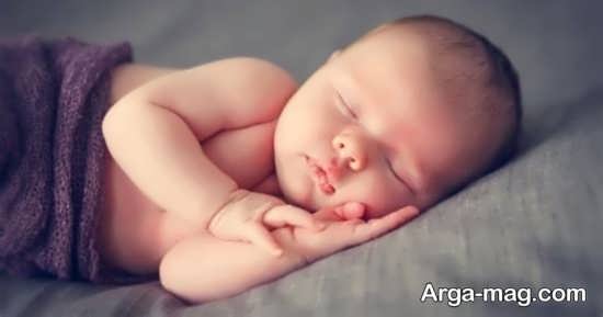 برای راحت خوابیدن کودک بهتر است زمان مناسب انتخاب کنید