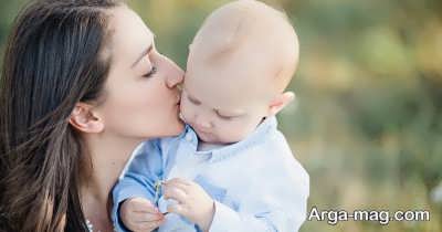 آشنایی با تاثیرات بوسه بر نوزادان