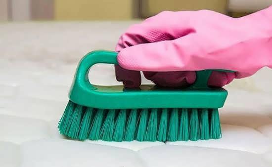 آموزش نحوه شستن تشک با وسایل مختلف 