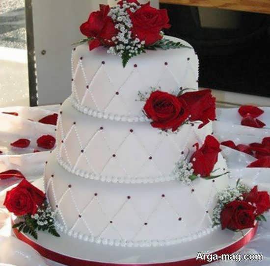 انواع ایده های جذاب کیک عروس با سه ردیف