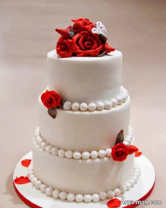 نمونه های کیک عروس سه طبقه برای تمام سلیقه ها