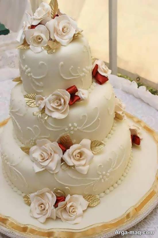 انواع ایده های کیک عروس سه طبقه با ظاهری لاکچری و طعمی دلچسب