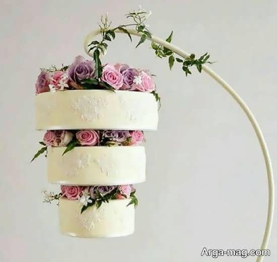 مجموعه ای زیبا و منحصر به فرد از کیک عروس با سه لایه و طعمی دوست داشتنی
