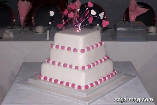 مدل کیک عروسی با سه لایه با طرحی نو