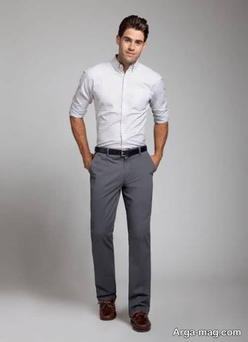 Мужские брюки с белой рубашкой