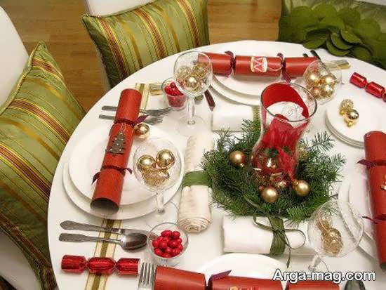 نمونه های زیبایی برای زیباسازی میز کریسمس