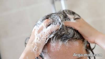 شستن موها قبل از رنگ زدن 