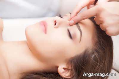 مراحل ماساژ دادن پیشانی