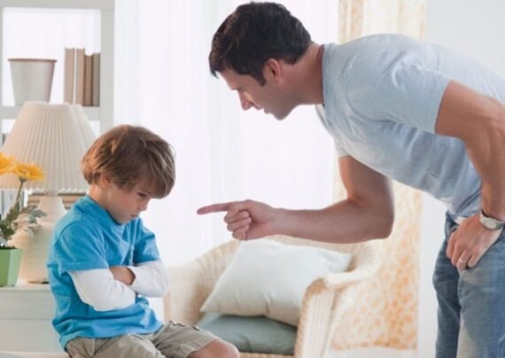نحوه برخورد و رفتار با کودک خرابکار