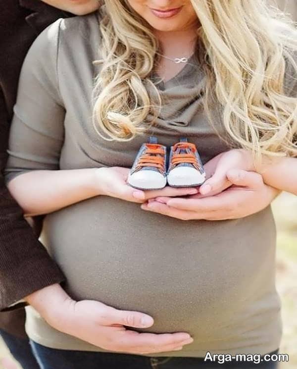 ژست منحصر به فرد عکس بارداری 
