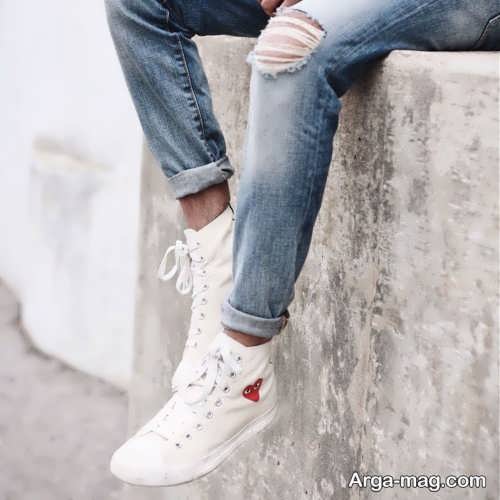 ست شلوار جین با کفش سفید 