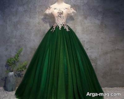 دیدن رویای لباس سبز 