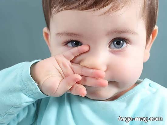 مهمترین دلایل آبریزش بینی نوزاد