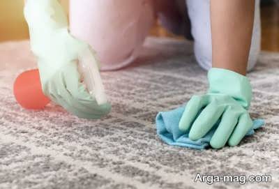 روش پاک کردن آدامس از روی فرش