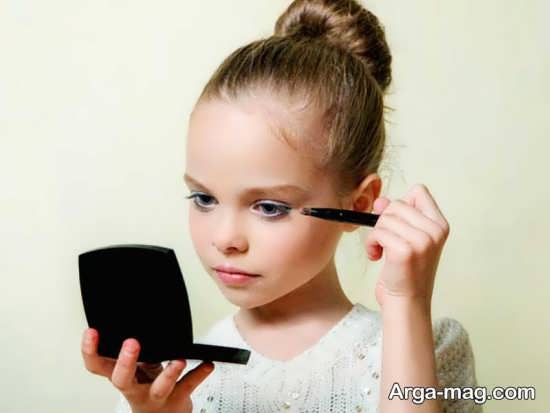 مضرات و عوارض آرایش برای کودکان