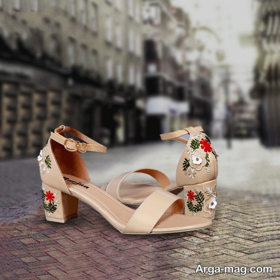 کفش جدید دخترانه و زنانه برای عید ۱۴۰۱