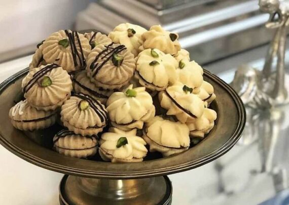 طرز تهیه شیرینی وینی در خانه