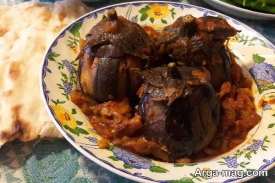 دلمه بادمجان تزئین شده مجلسی