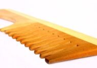 آشنایی با فواید شانه های چوبی