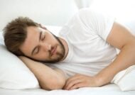 ترفند برای سریع خوابیدن افراد دچار اختلال خواب