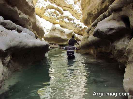 نمایی از تنگ بهرام چوبین