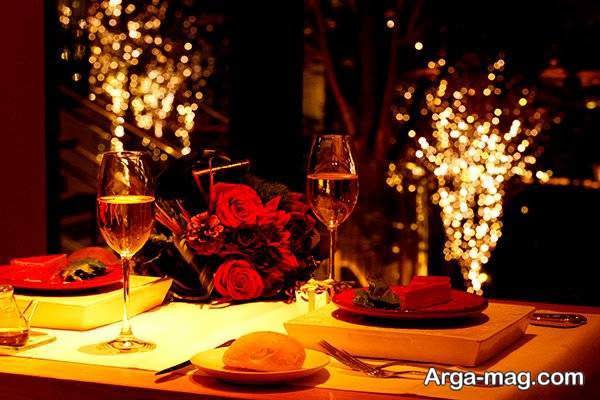تزیینات احساسی و رمانتیک میز دو نفره